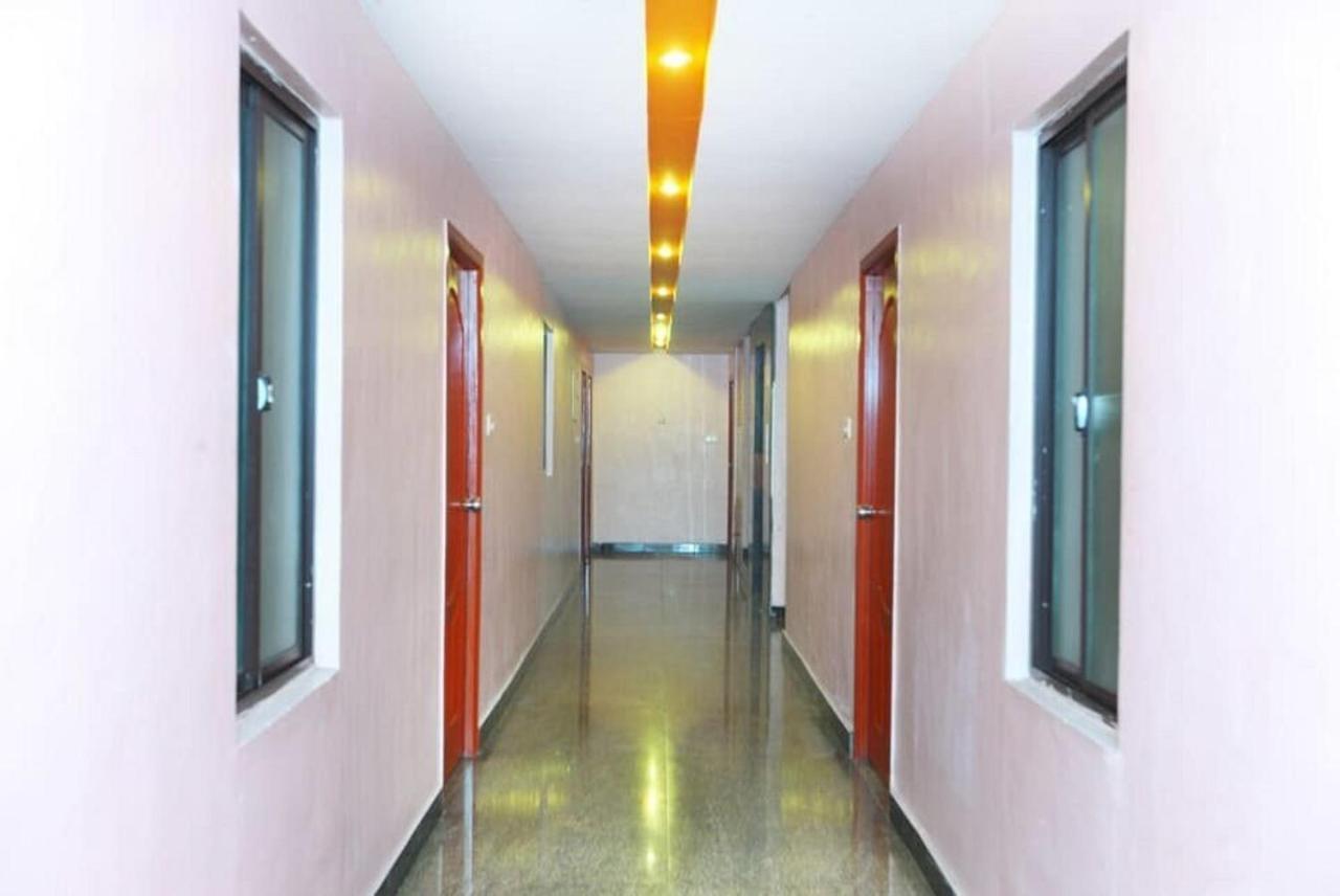 Gnana Srm Residecny Hotel Pondicherry Exterior foto